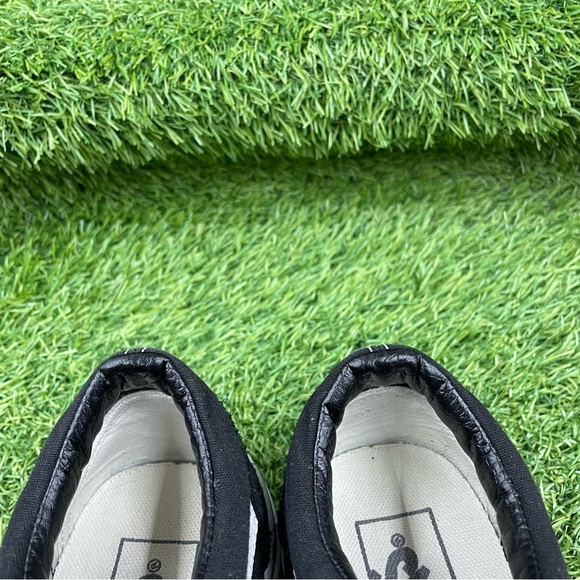 Vans Old Skool Black White Trainers 
Size UK 4
751505 - Picture 7 of 8